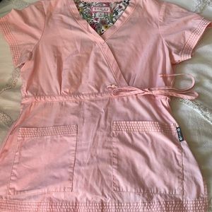 NWOT size small koi light pink scrub top